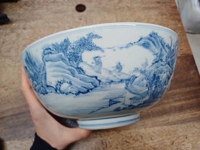 Lot 12 - A RARE CHINESE BLUE AND WHITE 'MASTER OF THE ROCKS' BOWL