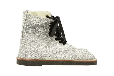 Lot 478 - Golden Goose Silver Glitter Ankle Boot - Size 38
