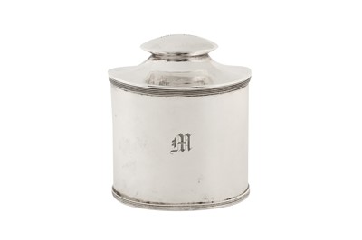 Lot 293 - A George V sterling silver tea caddy and caddy spoon set, Birmingham 1926 by George Unite