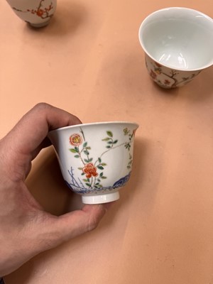 Lot 515 - A SET OF CHINESE FAMILLE ROSE 'MONTH' CUPS