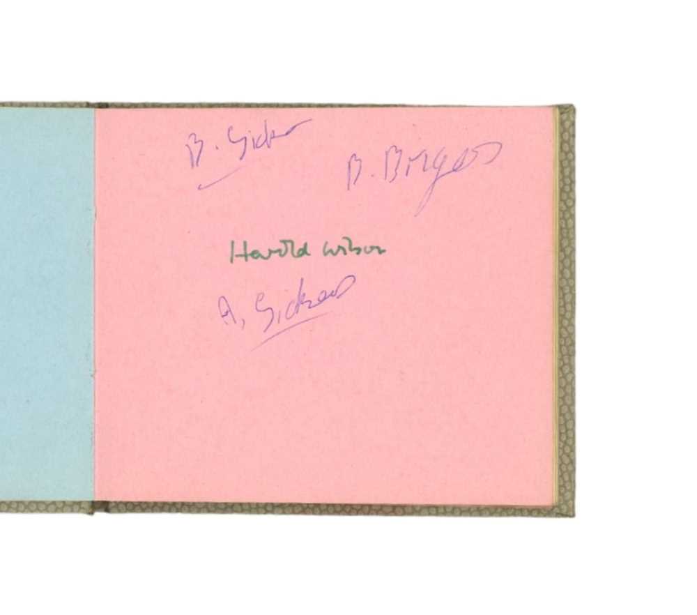 Lot 82 - Autograph Album.- Labour Politicians