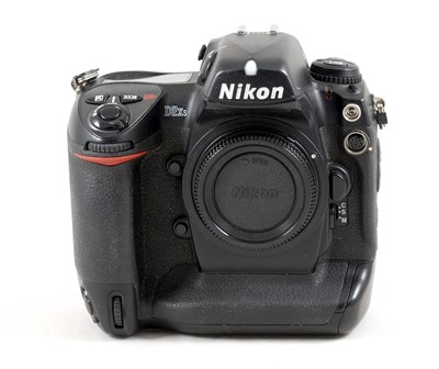 Lot 22 - Nikon D2Xs Digital Camera Body, Untested.
