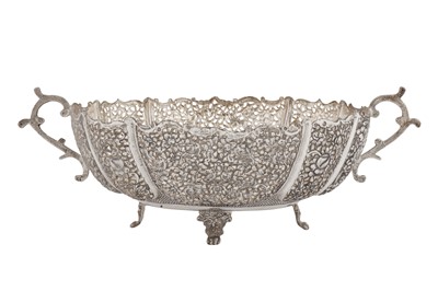 Lot 189 - A mid-20th century Persian (Iranian) silver twin handled bowl, Isfahan circa 1960