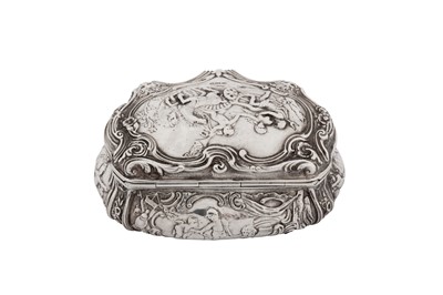 Lot 5 - A William IV sterling silver snuff box, London 1835 by Charles Rawlings and William Summers