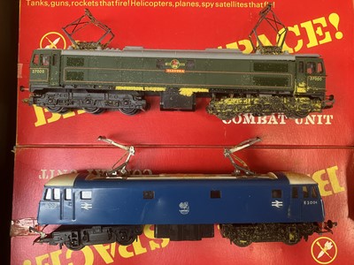 Lot 136 - A GROUP OF TRIANG HORNBY BATTLE SPACE & 3 TRIANG LOCOMOTIVES