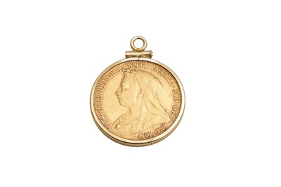 Lot 61 - A QUEEN VICTORIA SOVEREIGN PENDANT