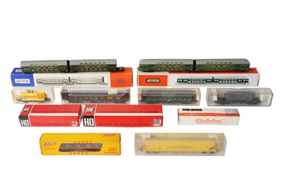 Lot 142 - A LARGE MIXED GROUP OF BOXED CONTINENTAL HO GAUGE ROLLING STOCK