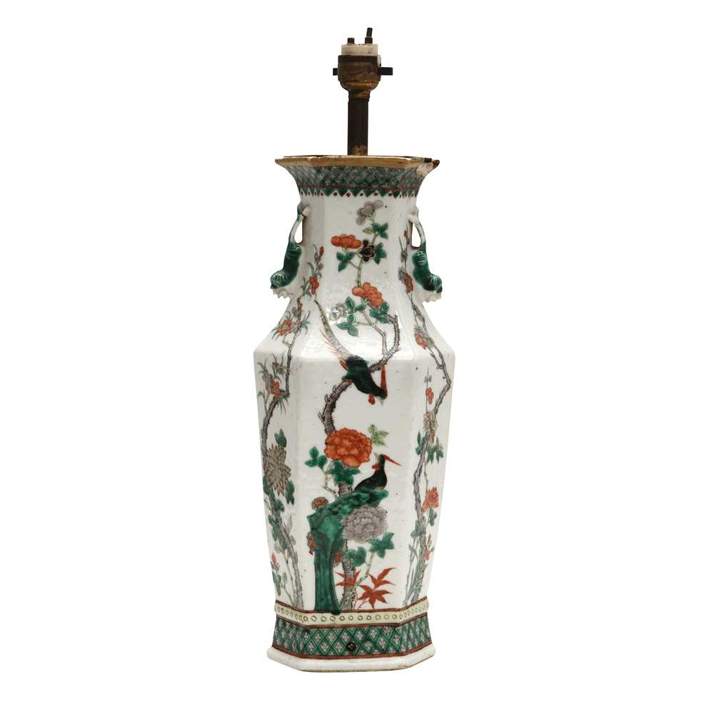 Lot 8 - A Chinese famille-verte 'birds and flowers' mounted vase, Qing dynasty, Kangxi period
