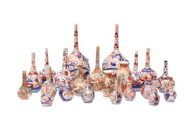 Lot 402 - A GROUP OF JAPANESE IMARI AND SATSUMA PORCELAIN