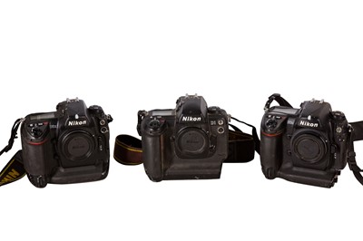 Lot 166 - A Selection of Professional Nikon DSLR Cameras