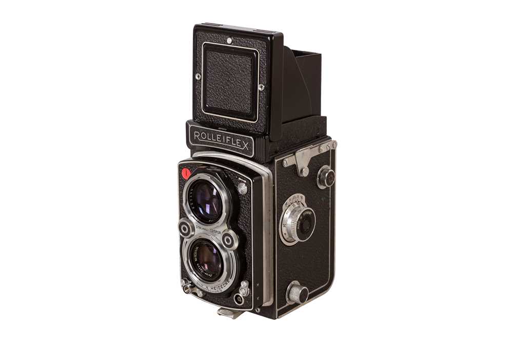 Lot 235 - A Rolleiflex 3.5A TLR Camera