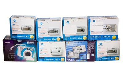 Lot 71 - A Selection of Boxed Compact Digital Cameras