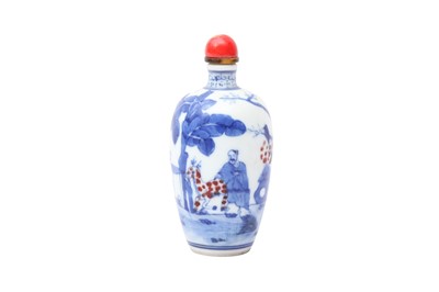 Lot 669 - λ A CHINESE UNDERGLAZE-BLUE AND COPPER-RED SNUFF BOTTLE