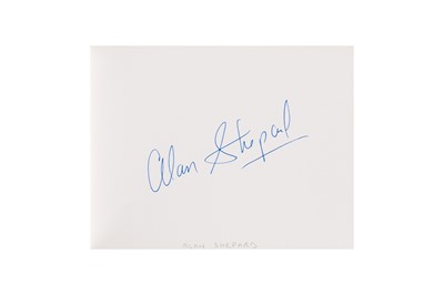 Lot 9 - From a Gentleman's Collection. Autograph Album Incl. Frank Sinatra
