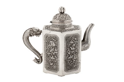 Lot A late 19th / early 20th century Chinese export silver teapot, Jiujiang circa 1900 by Tu Mao Xing
