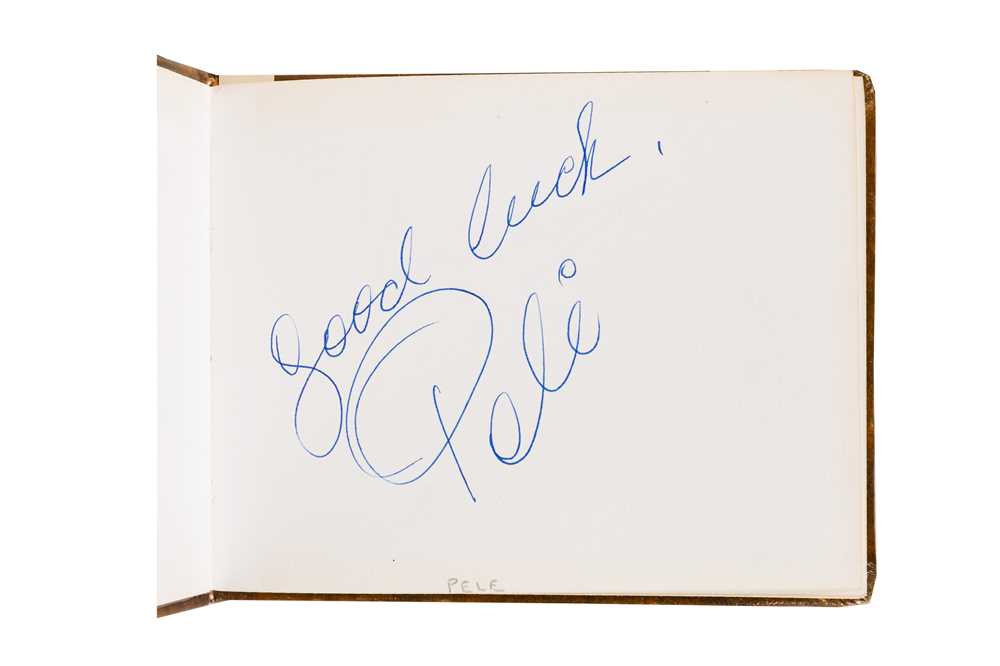 Lot 23 - From a Gentleman's Collection. Autograph Album Incl. Pele'