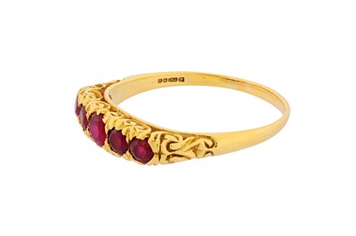 Lot 15 - A FIVE-STONE RUBY RING