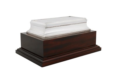 Lot 66 - A George V sterling silver cigarette box, London 1924 probably by Wright and Davies