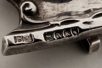 Lot 80 - A pair of late 19th century German sterling silver menu holders, Hanau by Neresheimer, import marks for London 1896 by Berthold Muller