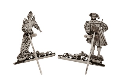 Lot 80 - A pair of late 19th century German sterling silver menu holders, Hanau by Neresheimer, import marks for London 1896 by Berthold Muller