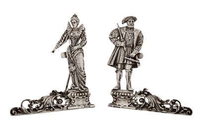 Lot 80 - A pair of late 19th century German sterling silver menu holders, Hanau by Neresheimer, import marks for London 1896 by Berthold Muller
