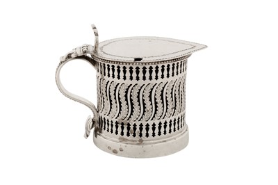 Lot 382 - A George III sterling silver mustard pot, Sheffield 1778 by J Hoyland and Co