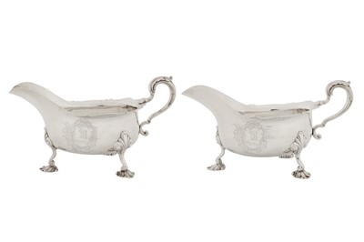 Lot 374 - A pair of large George II Irish sterling silver sauce boats, Dublin circa 1740 by Thomas Walker