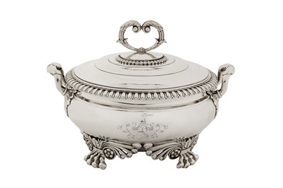 Lot 397 - A George III sterling silver sauce tureen, London 1811 by Benjamin Smith and James Smith III (reg. 23rd Feb 1809 – terminated by 14th Oct 1812)