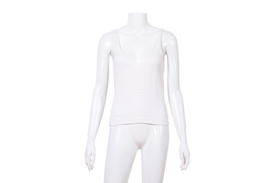 Lot 517 - Chanel White Cotton Knit Sleeveless Top - Size 36