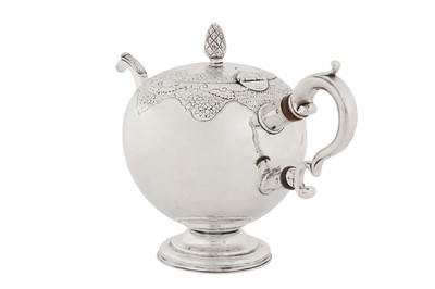 Lot 367 - A rare George II Scottish provincial silver teapot, Aberdeen circa 1735 by Alexander Forbes (active circa 1728-53)