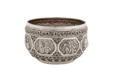 Lot 147 - A mid-20th century Burmese silver small bowl, Rangoon circa 1960