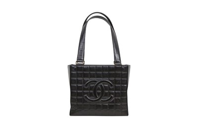 Lot 419 - Chanel Black CC Chocolate Bar Bag