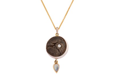 Lot 198 - BARBARA TIPPLE Ι A GOLD, MOONSTONE AND DIAMOND PENDANT NECKLACE, CIRCA 2011