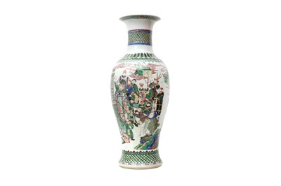 Lot 104 - A VERY LARGE CHINESE FAMILLE-VERTE BALUSTER VASE.