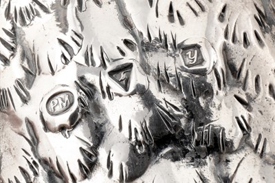 Lot 61 - A pair of contemporary Zimbabwean sterling silver models of knob-billed ducks, Harare 1998/ 1999 by Patrick Mavros