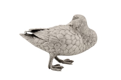 Lot 46 - An Elizabeth II sterling silver model of a duck, London 1988 by Comyns
