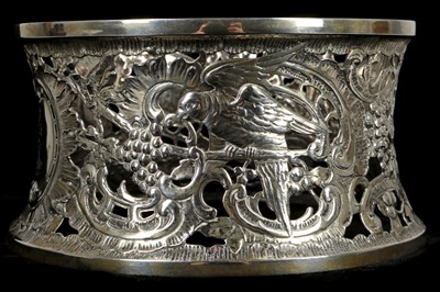Lot 330 - A rare antique Irish Sterling Silver dish ring...