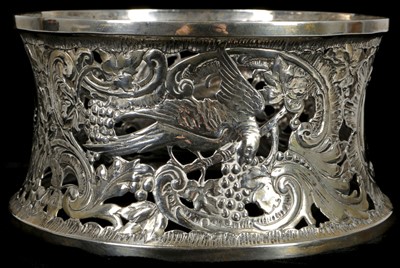 Lot 330 - A rare antique Irish Sterling Silver dish ring...