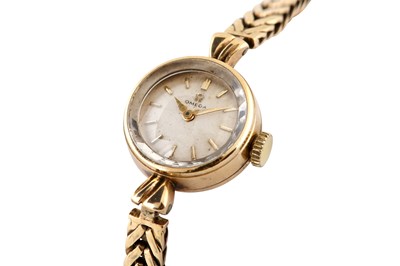 Lot 485 - OMEGA SAPHETTE COCKTAIL WATCH - 9K GOLD