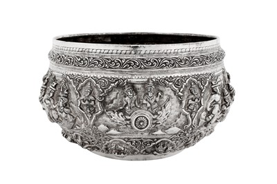 Lot 155 - A mid-20th century Thai unmarked silver bowl, Chiang Mai circa 1950