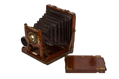 Lot 69 - The 'Compactum Patent' Half Plate Mahogany and Brass Field Camera