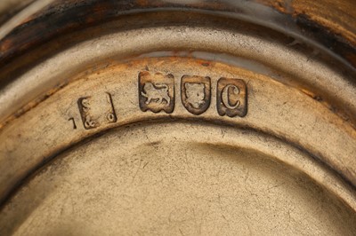 Lot 15 - A Victorian sterling silver novelty snuff box, London 1898 by Sampson Mordan and Co