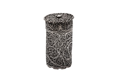 Lot 421 - A Charles II / James II late 17th century unmarked silver filigree counter box, circa 1680