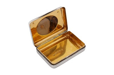 Lot 3 - A George III sterling silver and mocha stone snuff box, London 1805 by Thomas Phipps and Edward Robinson