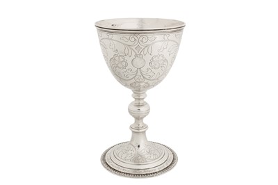 Lot 310 - A George V sterling silver replica goblet, London 1924 by Heming and Co Ltd