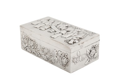 Lot 259 - An early 20th century Chinese export silver cigarette box, Shanghai circa 1910, marked He Guo, retailed by Wang Hing