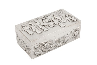 Lot 180 - An early 20th century Chinese export silver cigarette box, Shanghai circa 1920, retailed by Wang Hing