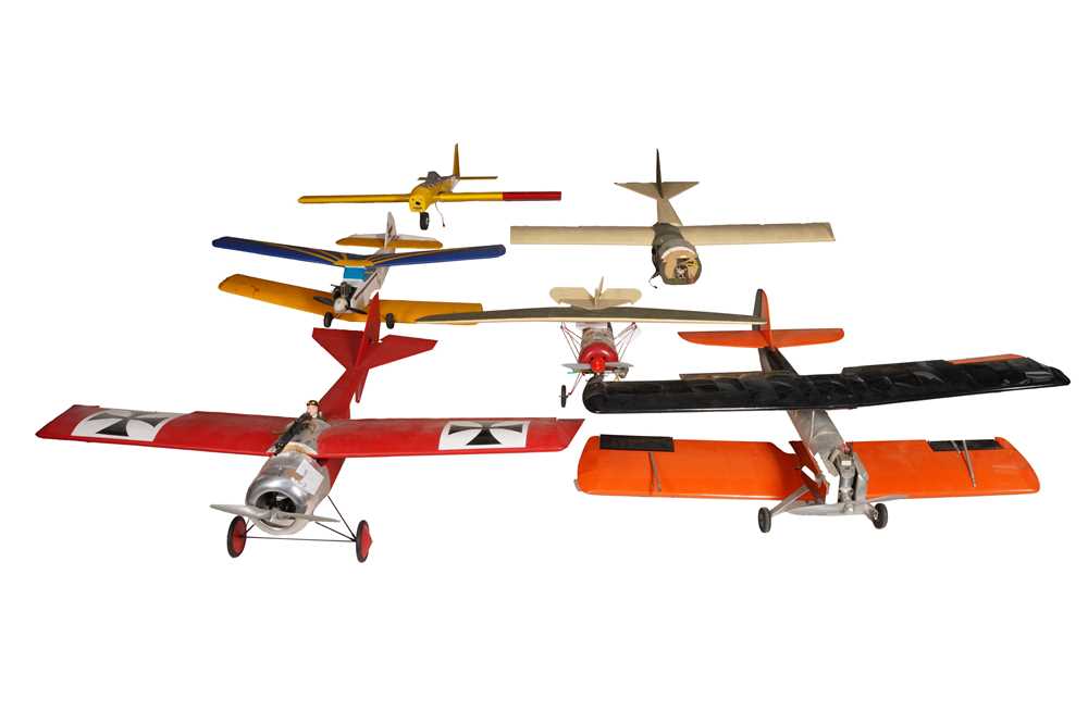 Lot 180 - A GROUP OF SIX PETROL ENGINED REMOTE CONTROL PLANES