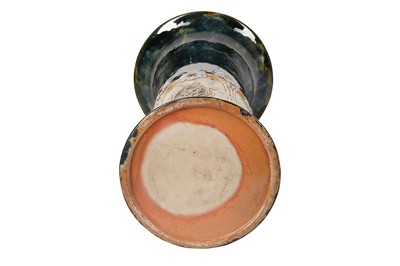 Lot 206 - A ROYAL DOULTON POTTERY UMBRELLA STAND