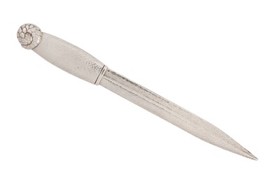 Lot 63 - A contemporary Zimbabwean sterling silver letter opener, Harare 2000 by Patrick Mavros